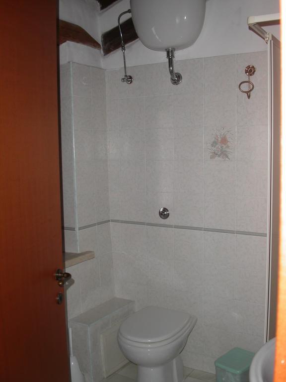 Locanda La Rosa Pauli Arbarei Luaran gambar