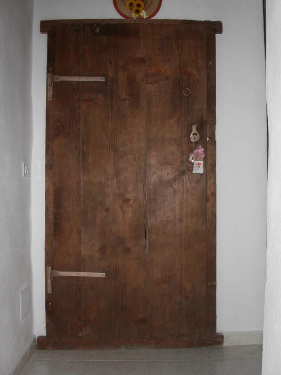 Locanda La Rosa Pauli Arbarei Luaran gambar