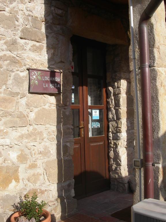 Locanda La Rosa Pauli Arbarei Luaran gambar