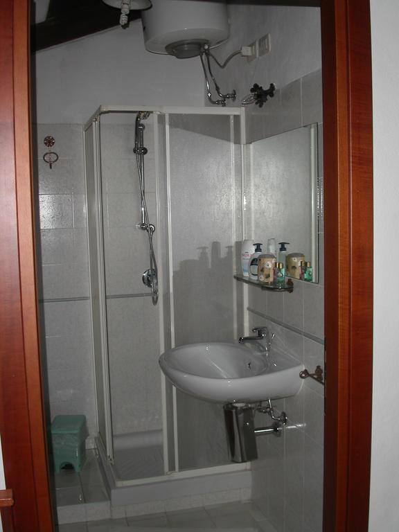 Locanda La Rosa Pauli Arbarei Luaran gambar