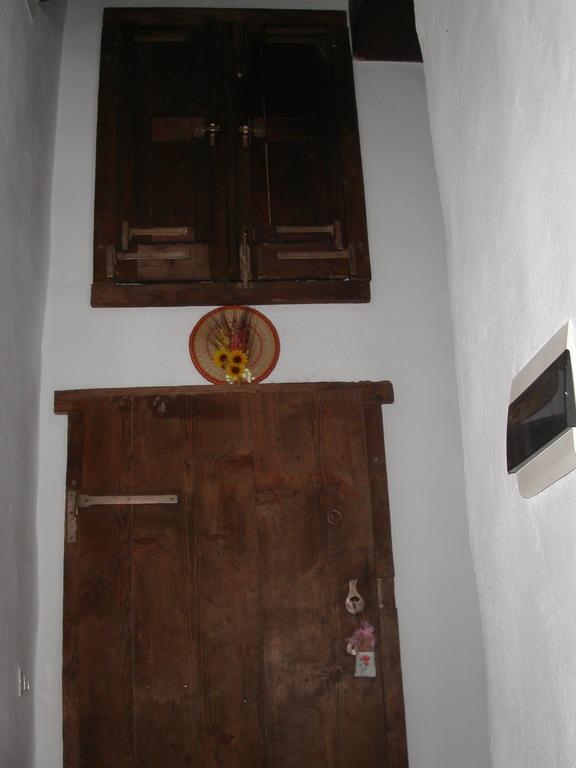 Locanda La Rosa Pauli Arbarei Luaran gambar