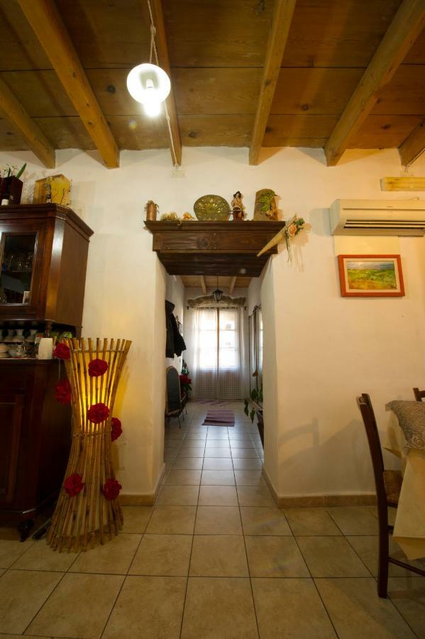 Locanda La Rosa Pauli Arbarei Luaran gambar